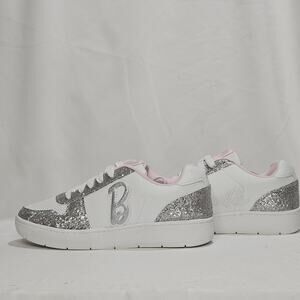 Barbie   Women's  Fashion Lace Up Sneakers Size 7 Purple NWT